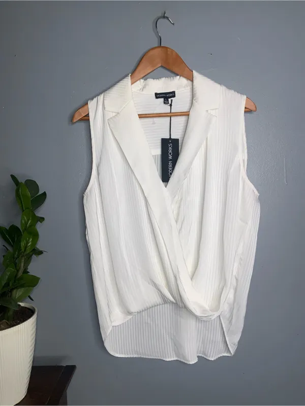 Modern Works Ivory Sleeveless Draped Surplice Blouse Large- NWT - Image 2