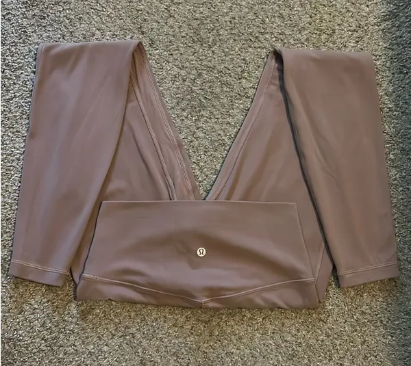 Lululemon Align Leggings 28" - Image 2