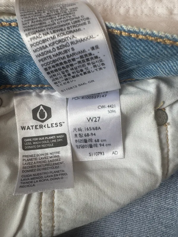 501 Levi’s Denim Shorts High-Rise - Image 3
