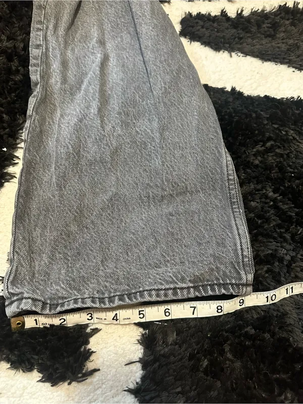 Abercrombie and fitch the loose high rise curve love gray wash size 29 or 8 - Image 6