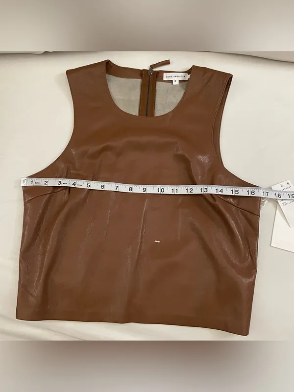 Good American NWT Faux Leather Sleeveless Shell Top Size 2 - Image 3