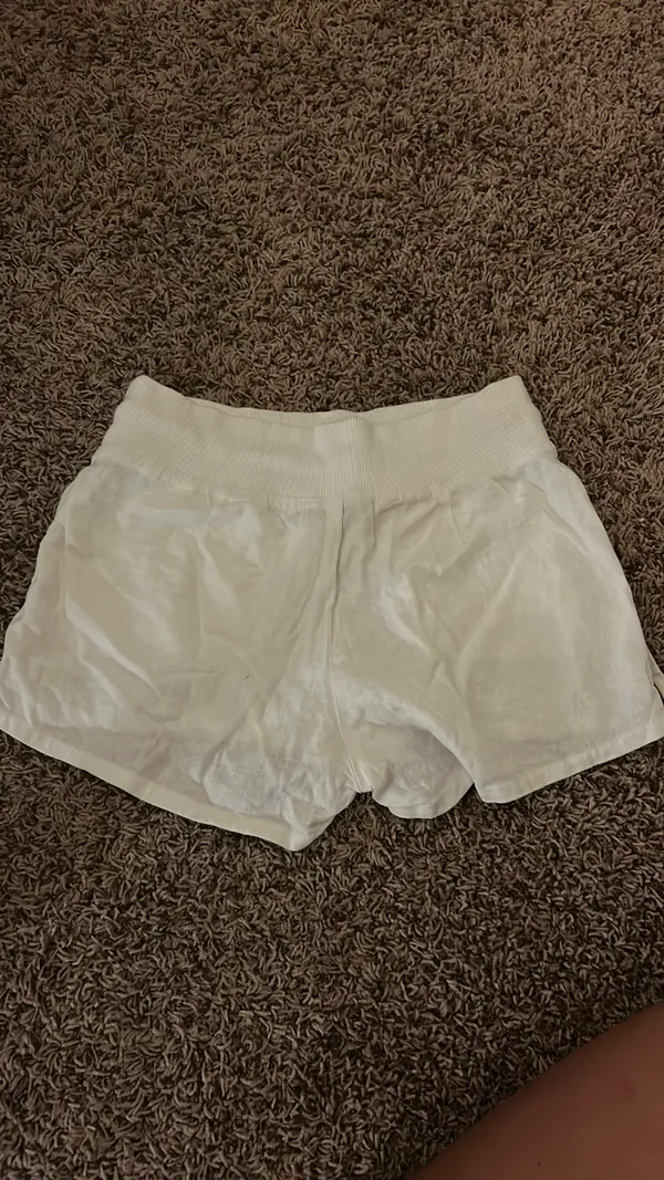 Urban Outfitters Linen Shorts - Image 2