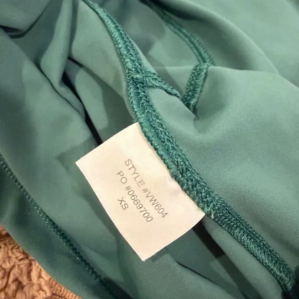 Vuori Women's Green Dress - Image 4