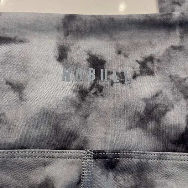 NOBULL Gray and Black Women's Leggings Size XS - Image 5