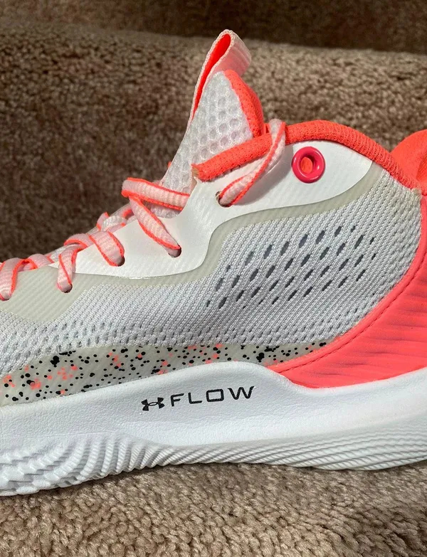 Under Armour Basketball Shoes - Image 2