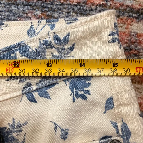 Old Navy OG Loose High Rise Floral Toile Jeans Blue Cream Tall 4 - Image 6