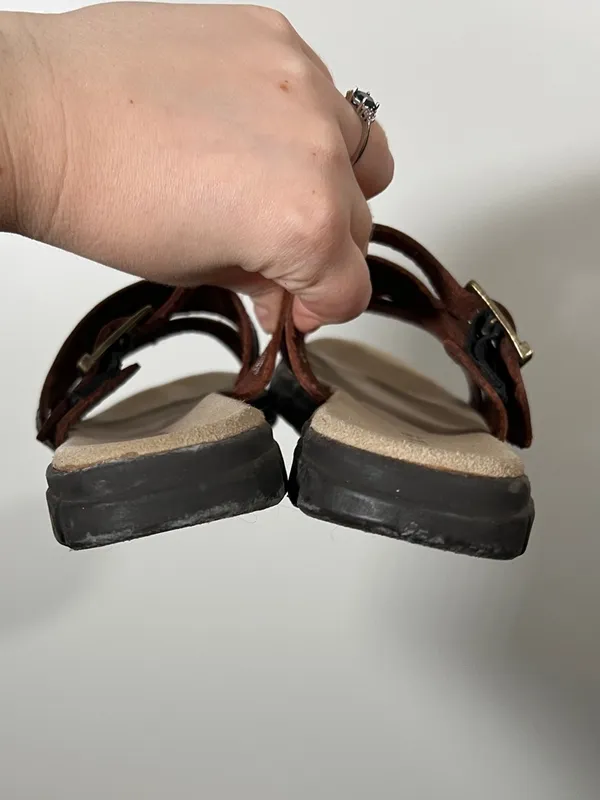 Timberland Leather Buckle Sandals in Brown Oiled Leather Size 8 - Image 5