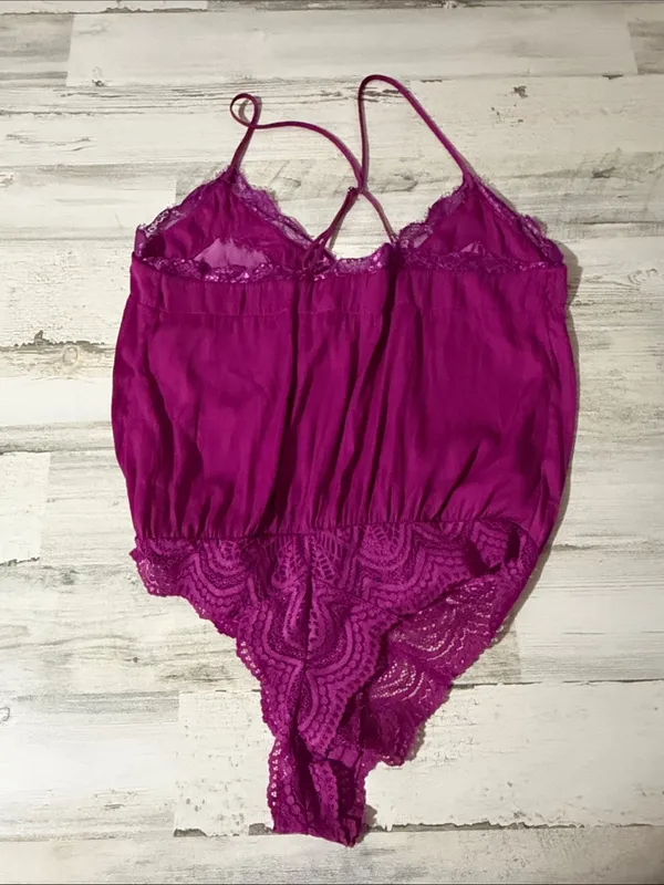 Free People Magenta Lace-Trim Satin-Look Bodysuit Size M - Image 5