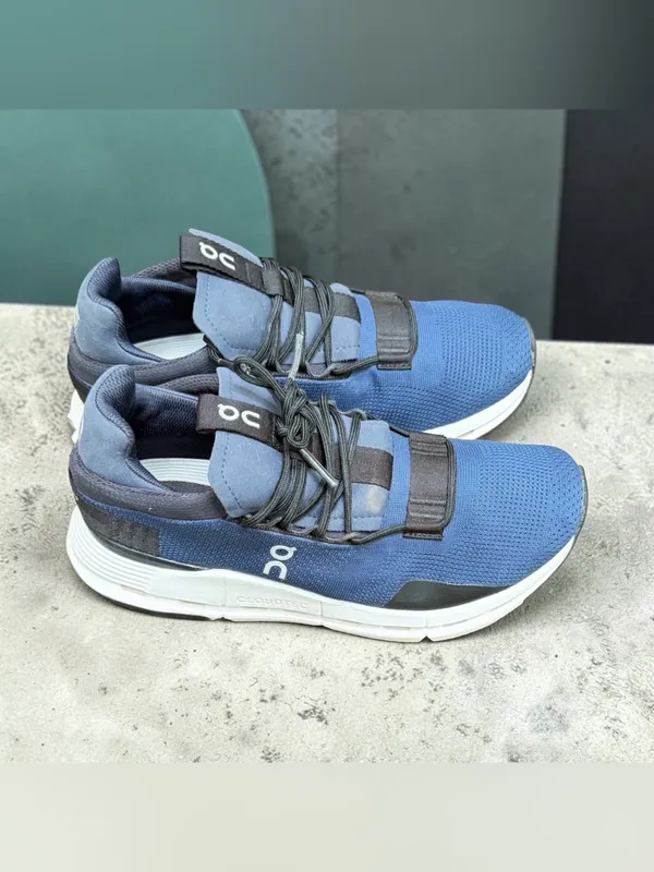 On Cloudnova Navy White Women's Blue & Black Sneakers US 7.5 - Image 2