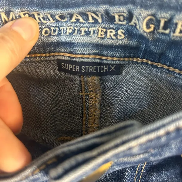 American Eagle Outfitters Light Blue Distressed Skinny Jeans | Size 4 Short - Image 3