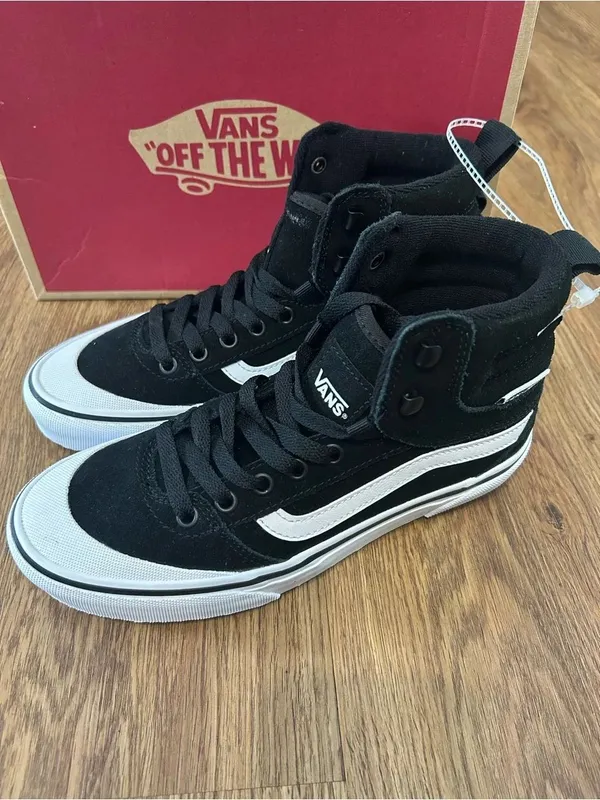 VANS Ashwood hi top black suede lace up shoes sneakers women’s 7 new - Image 2