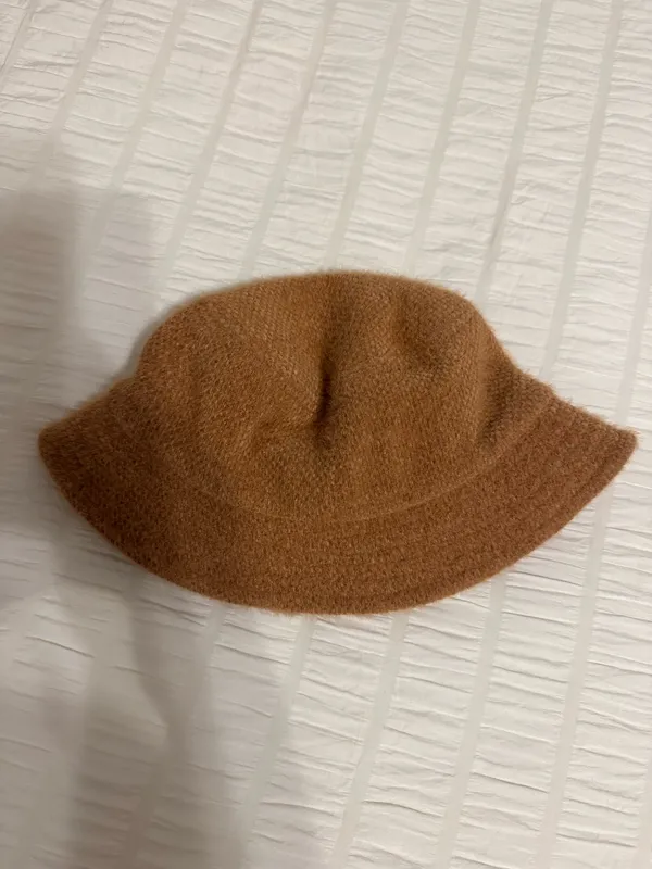 Bucket Hat Urban Outfitters - Image 3