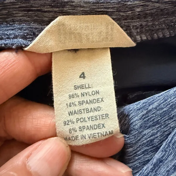 Duluth Trading Co Armachillo Cooling 10 Inch Inseam Stretch Cargo Shorts Sz 4 - Image 3