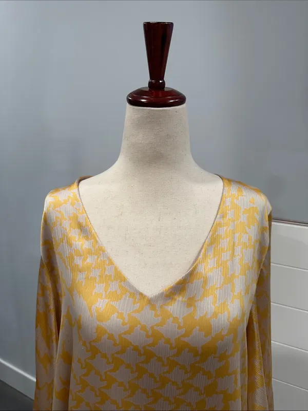 Tyche Yellow and Cream Printed Top - Image 3