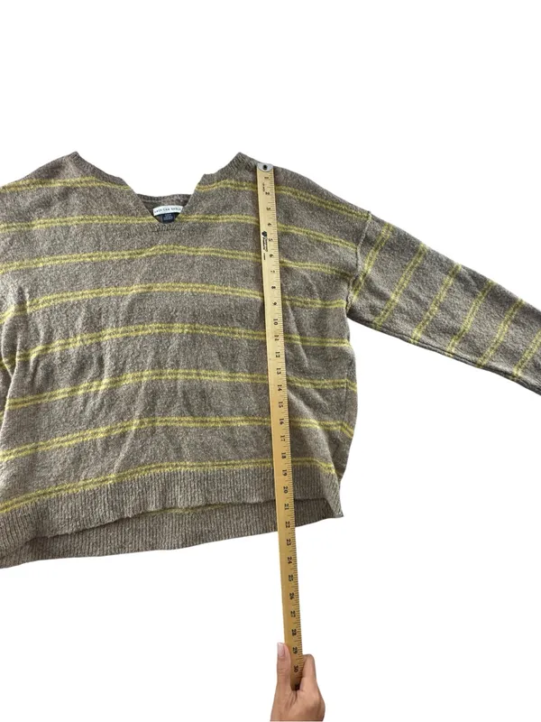 American Eagle Outfitters Gray V-Neck Sweater with Yellow Stripes - Image 5