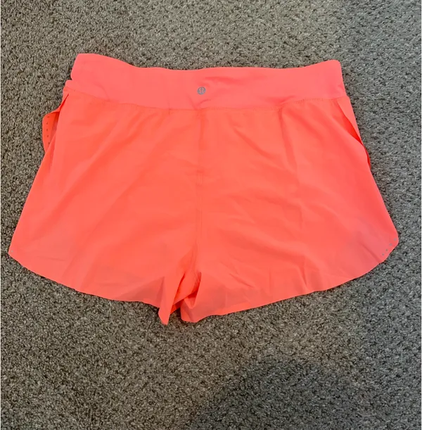 Lululemon Find Your Pace Shorts Pink Size 10 - Image 3