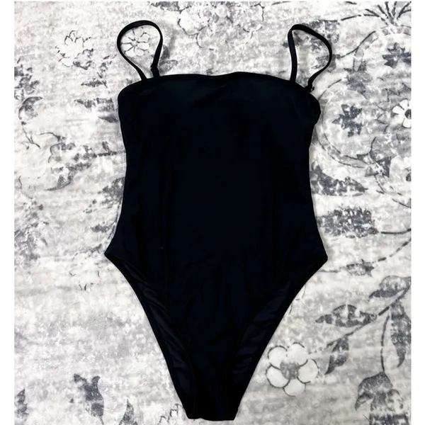 Relleciga One piece swimsuit Sz Medium - Image 3