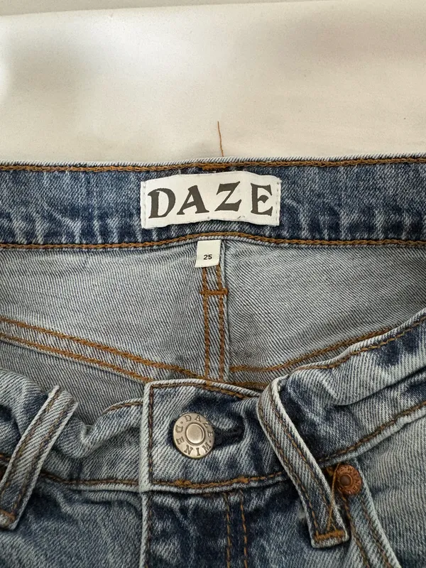 Daze Jean Shorts Blue Size 25 - Image 2