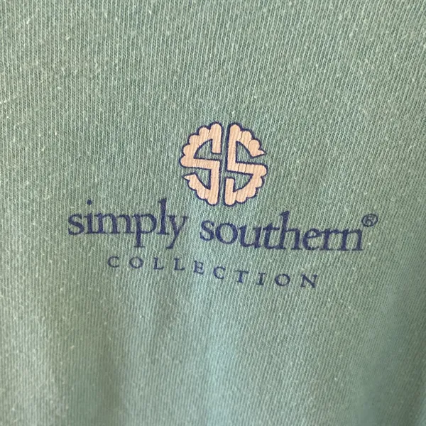 Simply Southern long sleeve blue top M log on front design on back - Image 5