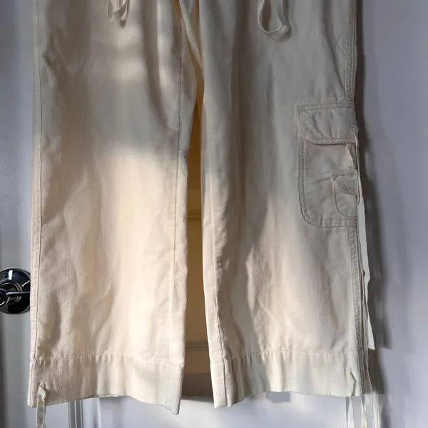 White House Black Market Ivory Cotton Corduroy Cropped Pants Women’s Size 6‎ - Image 4