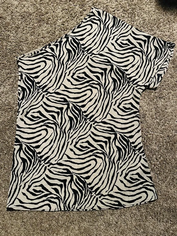 SHEIN Black and Beige Zebra-Print One-Shoulder Dress - Image 3