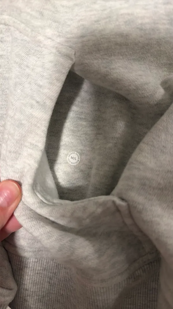 Lululemon Scuba Half-Zip M/L - Image 4