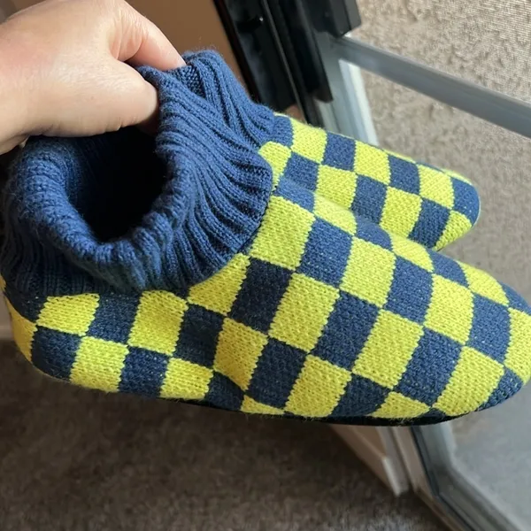 NWT Free People Sleepover Bootie Slippers checker blue/yellow, faux fur interior - Image 4