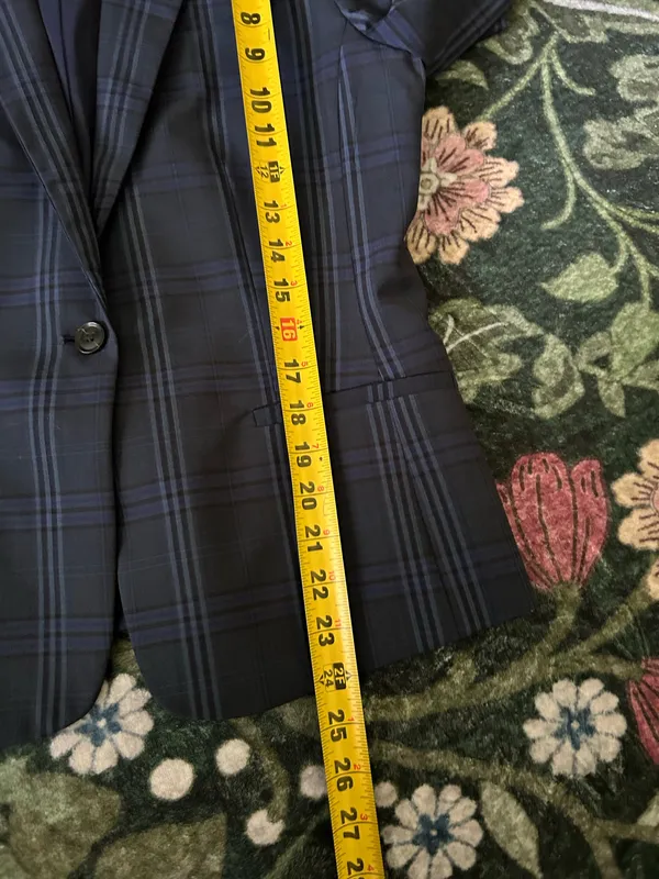 Banana Republic Blazer  - Image 8
