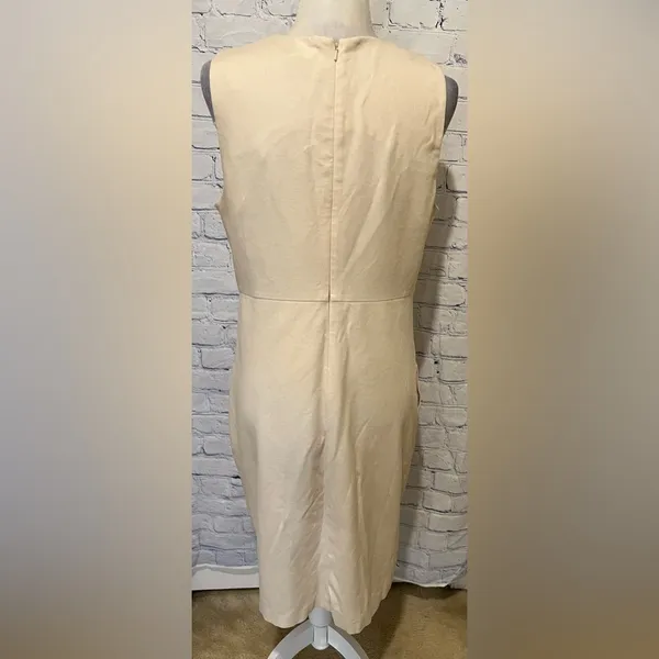 Banana Republic Cream Colored Dress size 12 - Image 4
