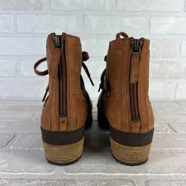Merrell‎ Boots Womens 8 Brown Leather Strappy Lace Up Back Zip Outdoor Shiloh II - Image 4