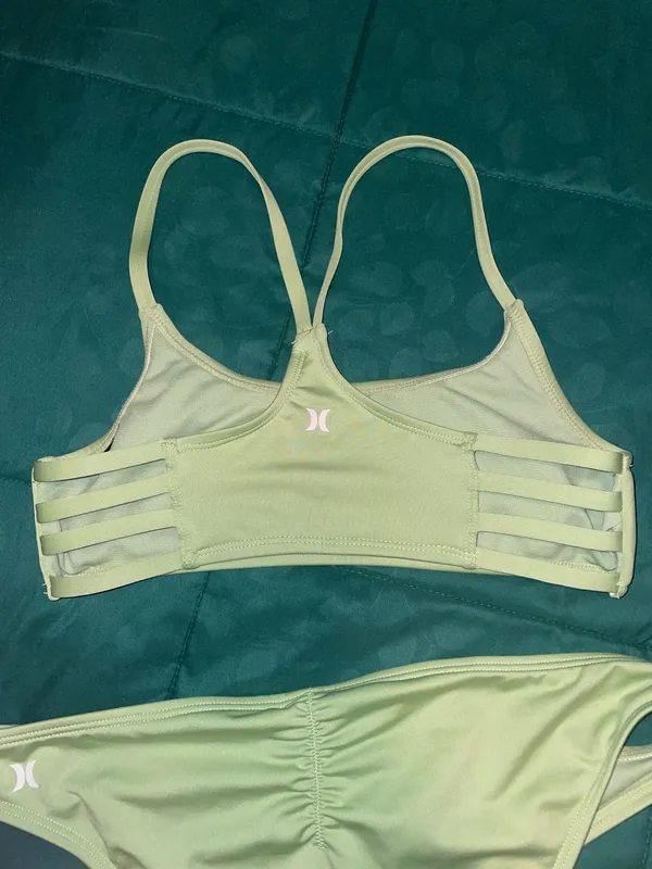 Hurley Swimsuit Women’s - Image 4