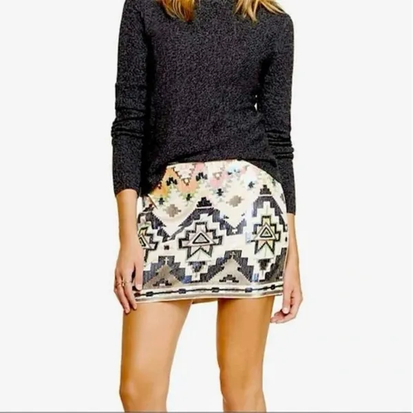 Express Pastel Sequin Skirt EUC - Image 3