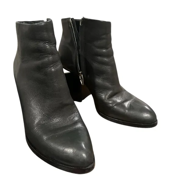 Alexander Wang Ladies Black Leather Cut Out Block Heel Ankle Bootie Shoes 6.5 - Image 2