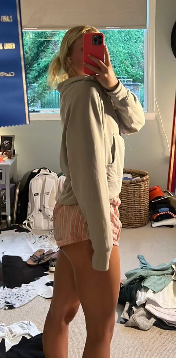 Danskin sweatshirt - Image 2
