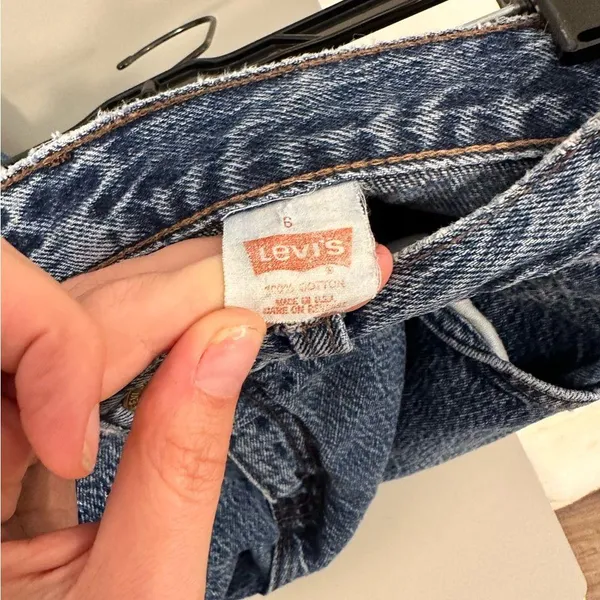 Levi’s mom jeans 90s vintage stonewash denim high rise blue jeans women’s jeans! - Image 5