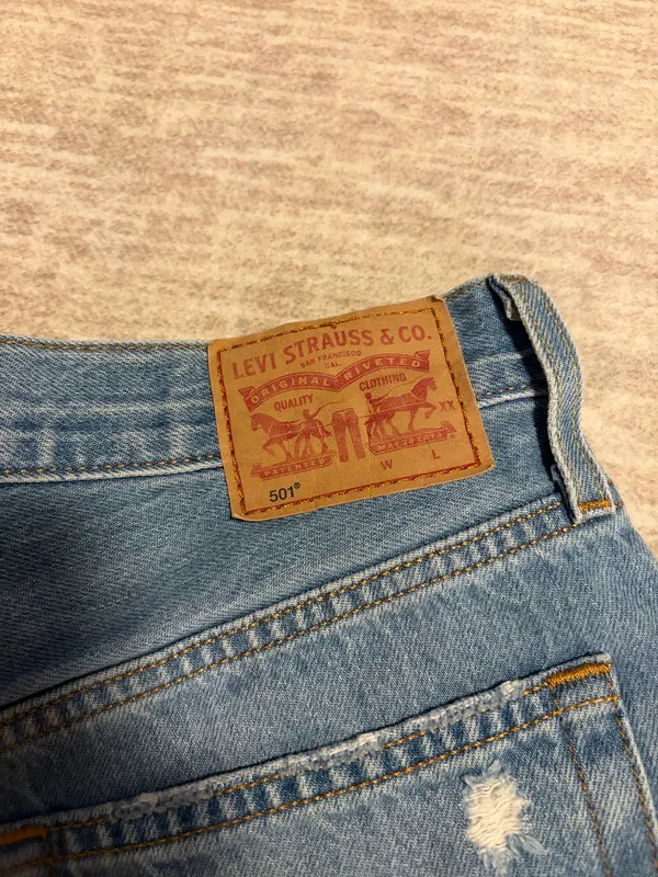 Levi’s 501 Shorts - Image 5