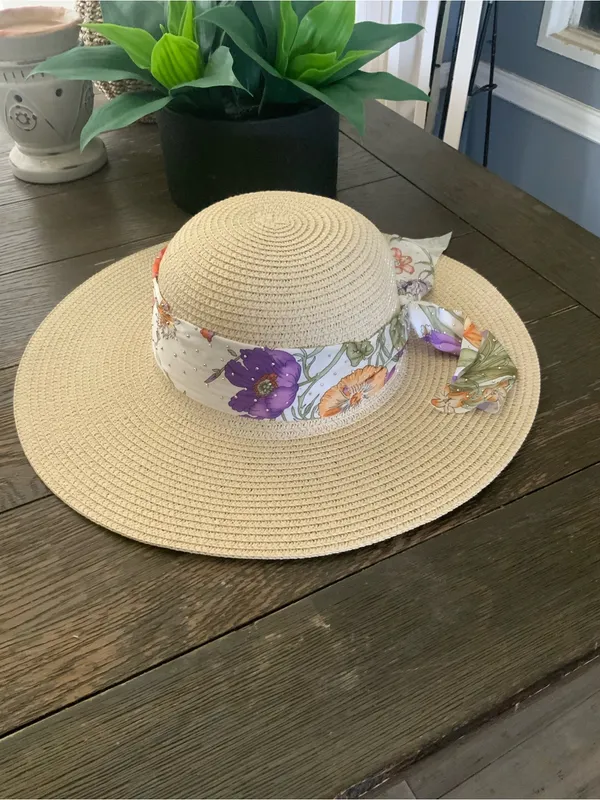 Adrienne Vittadini Beige Straw Sun Hat with Sparkly Floral Scarf - Image 2