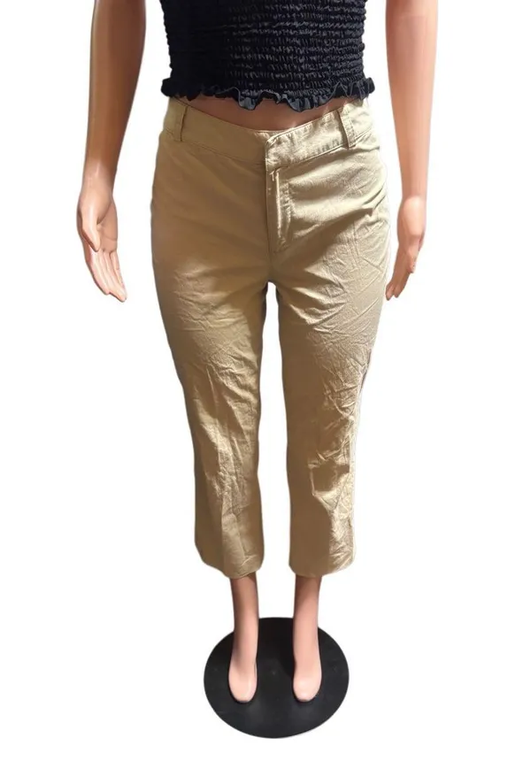 Banana Republic mid rise Tan Capri pants size 4/S Pre owned tan capri cropped pants with belt loops, two back pockets zipper, and hook closure. Dressy business, casual, stretchy slim straight trousers - Image 2
