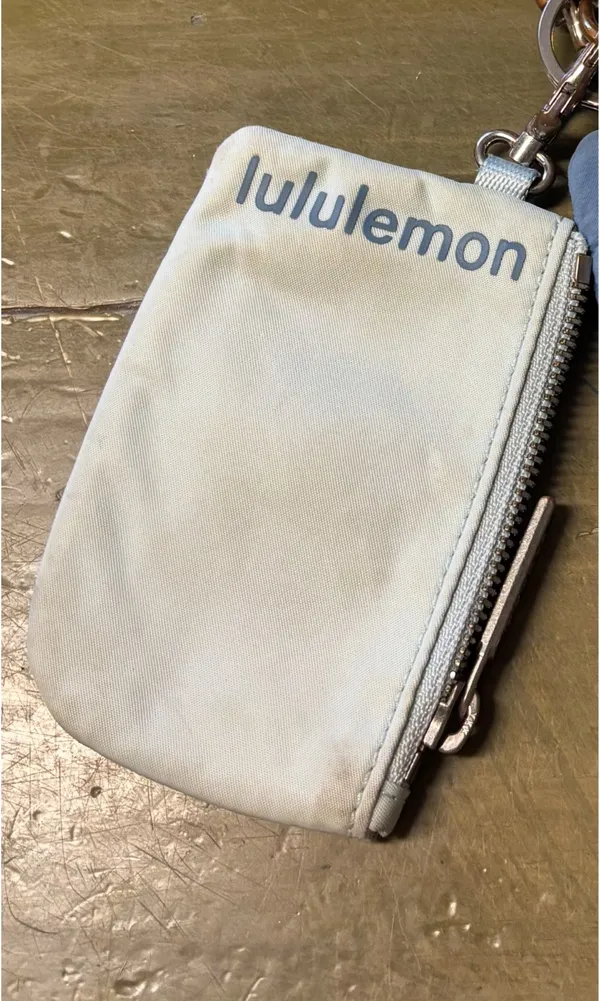 Lululemon Powder Blue / Utility Blue Dual Pouch Wristlet. In GUC! Well loved with untreated stains. - Image 3