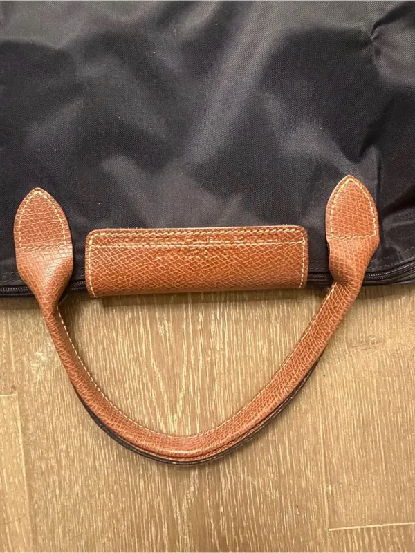 Longchamp Black Nylon Tote Medium size with Brown Leather Trim - Image 8