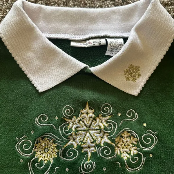 Vintage Hasting-smith Women's Holidays Christmas Green Sweatshirt - Image 3