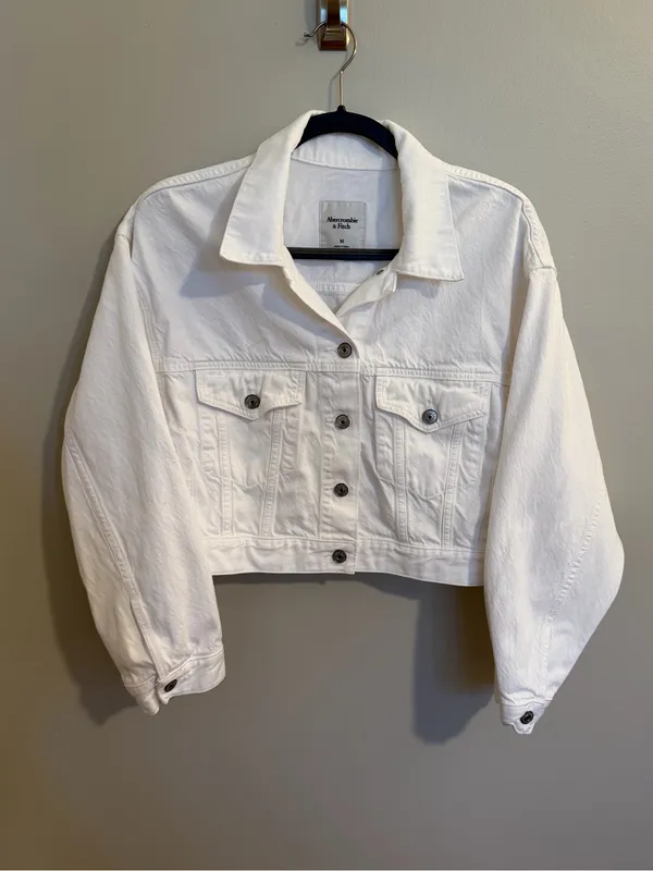 Abercrombie & Fitch White Denim Jacket - Image 11