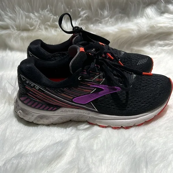 Brooks Adrenaline GTS 19 size 6.5M.‎  B69 - Image 4