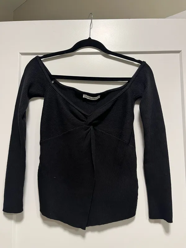 Abercrombie Off The Shoulder Twist Sweater - Image 2