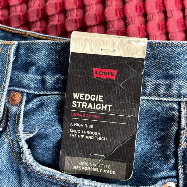 Levi’s Wedgie Straight Jeans Women’s 27x28 Blue High Rise Distressed 100% Cotton NWT - Image 4