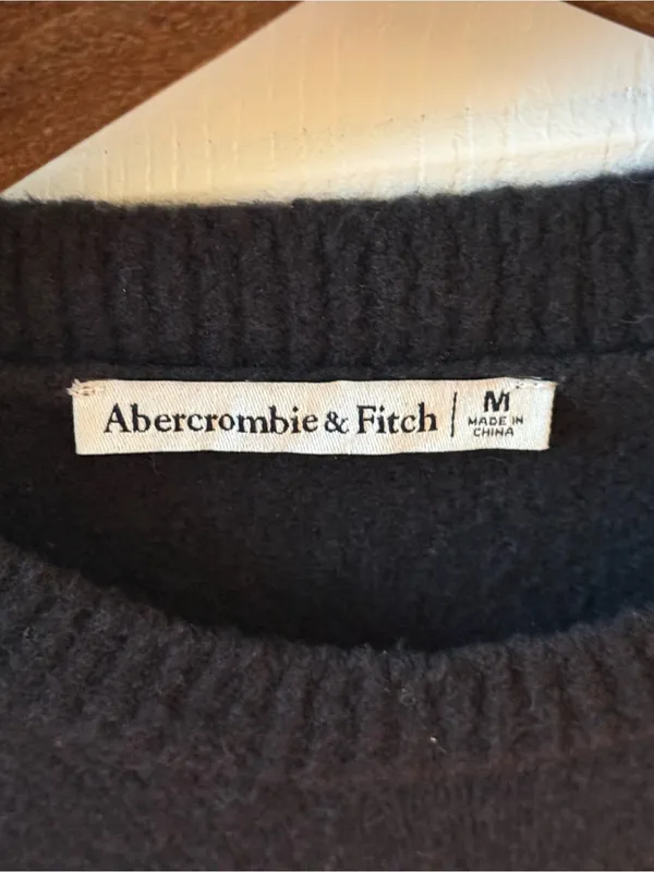 Abercrombie & Fitch Textured Crewneck Striped Short Sleeve Sweater - Image 4