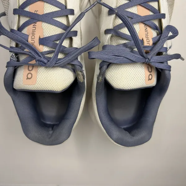 On Womens CloudRunner Undyed White / Orange Running Shoes Sneakers US Size 9 M - Image 9