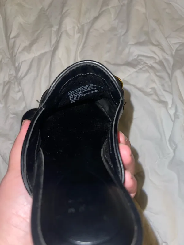 A New Day Black Leather Slide Mules with Gold Chain Accent Sz 9.5 - Image 4