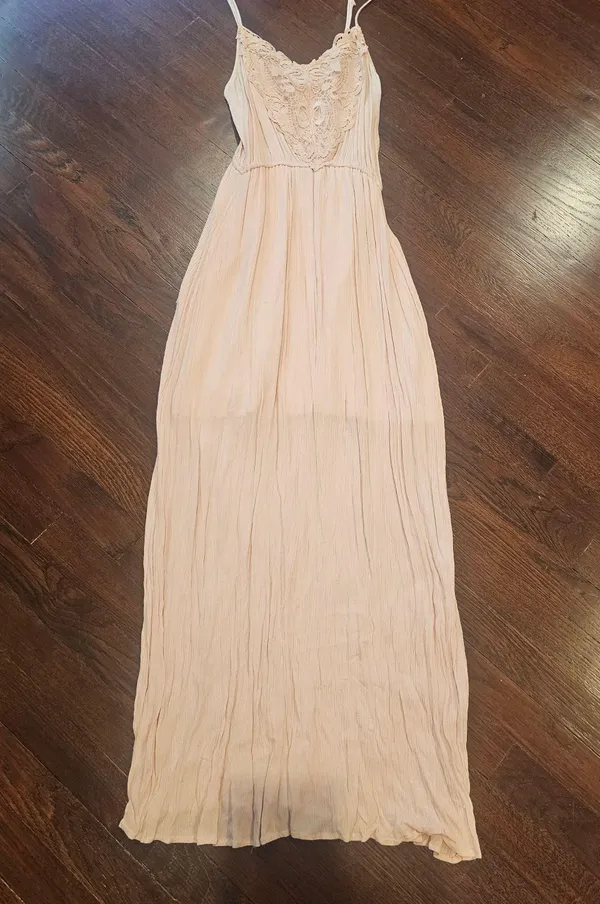 Vintage Peach Lace Maxi Dress - Image 2