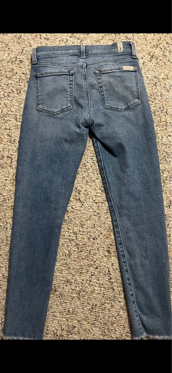 Seven7 Skinny Jeans - Image 3